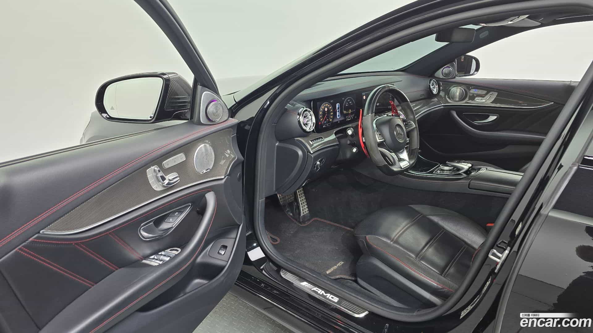 E-Class Mercedes-Benz 2017.9-INNER-010