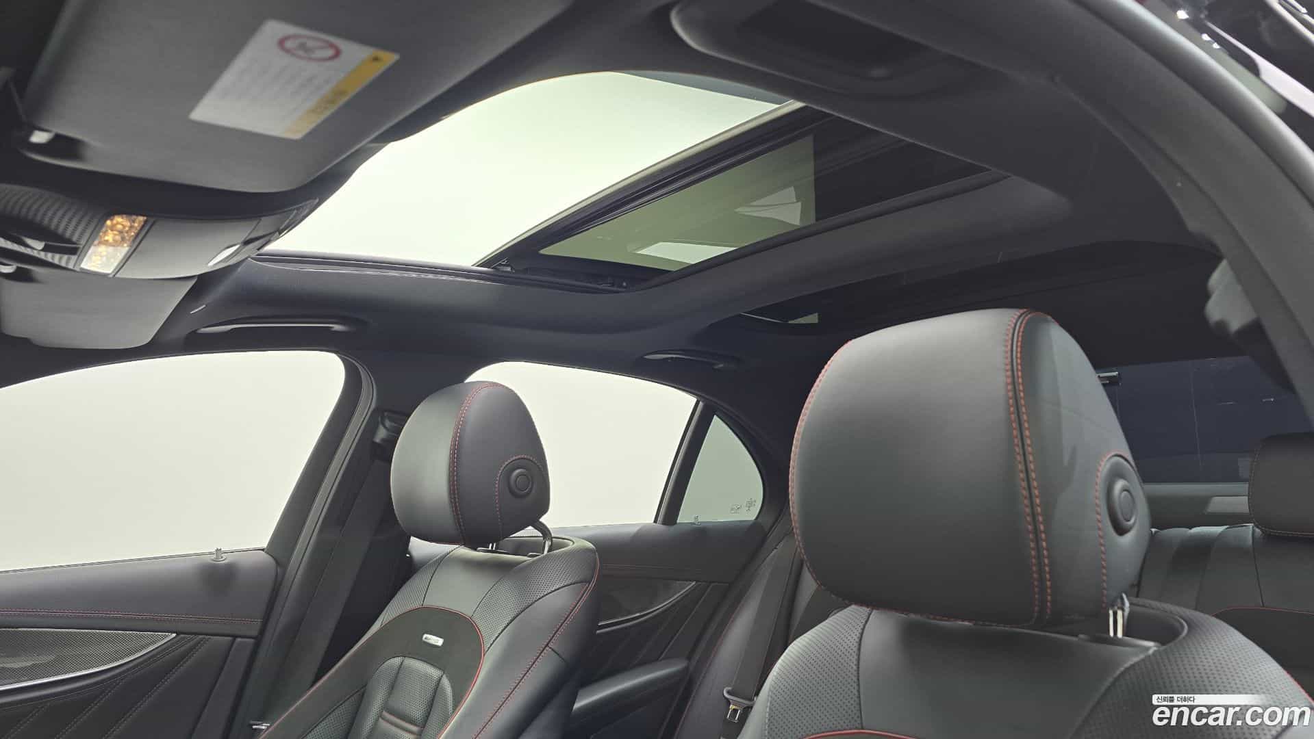 E-Class Mercedes-Benz 2017.9-OPTION-019