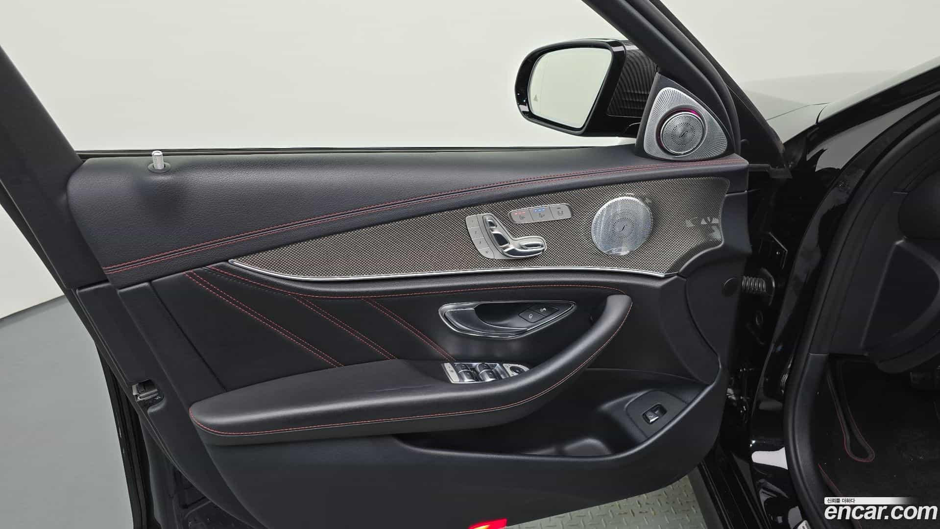 E-Class Mercedes-Benz 2017.9-INNER-034