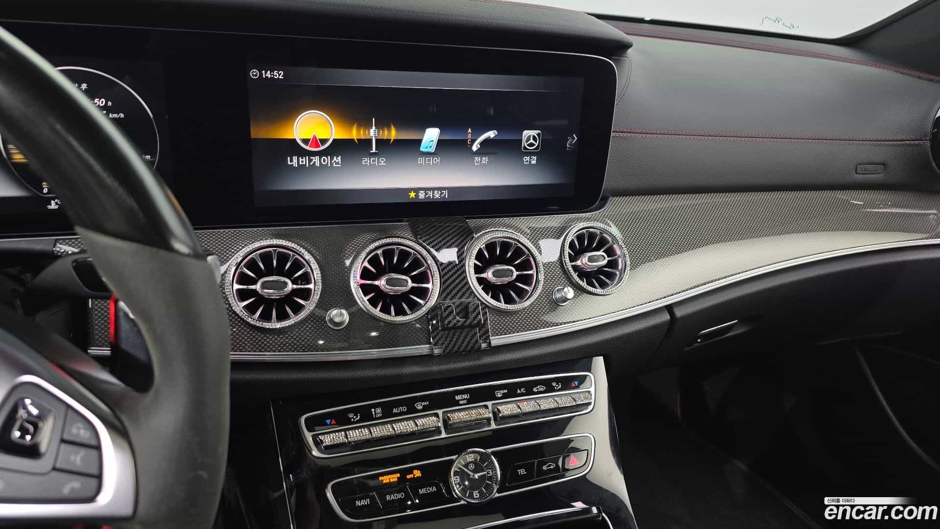 E-Class Mercedes-Benz 2017.9-OPTION-045
