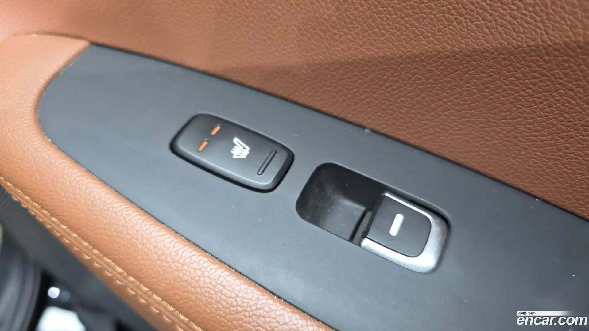 Sorento Kia 2018.0-OPTION-023