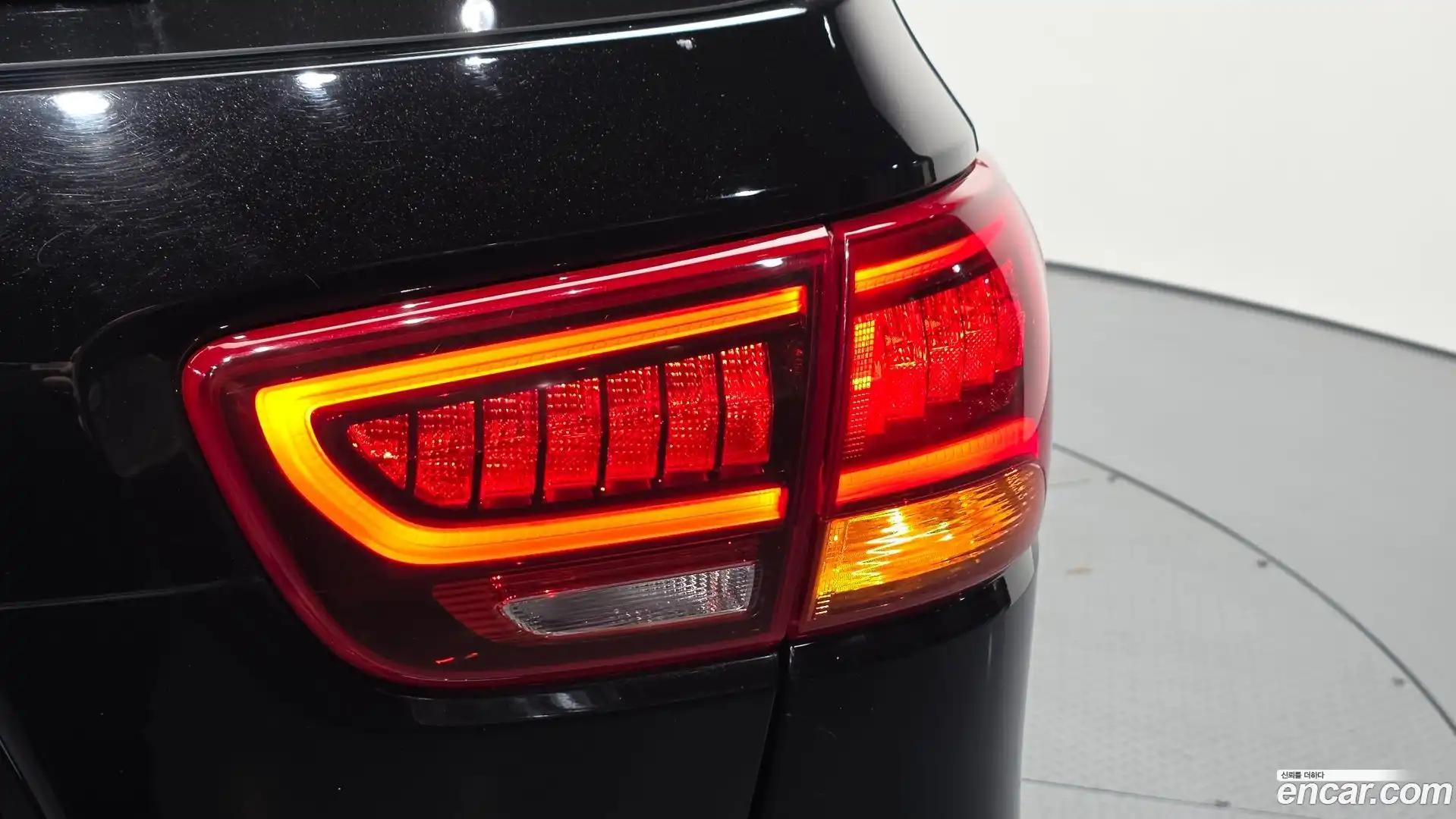 Sorento Kia 2018.0-OUTER-033