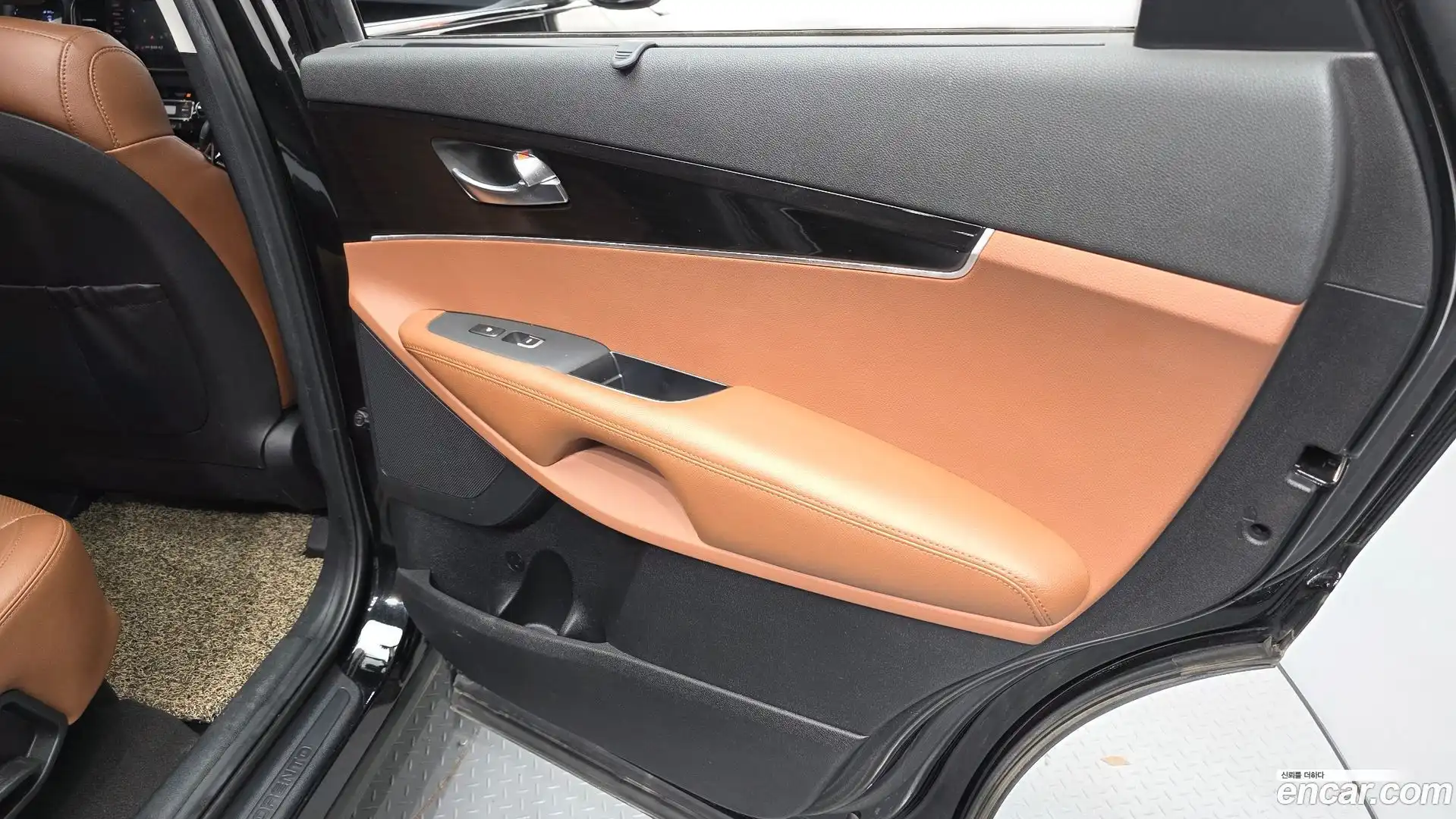 Sorento Kia 2018.0-INNER-035
