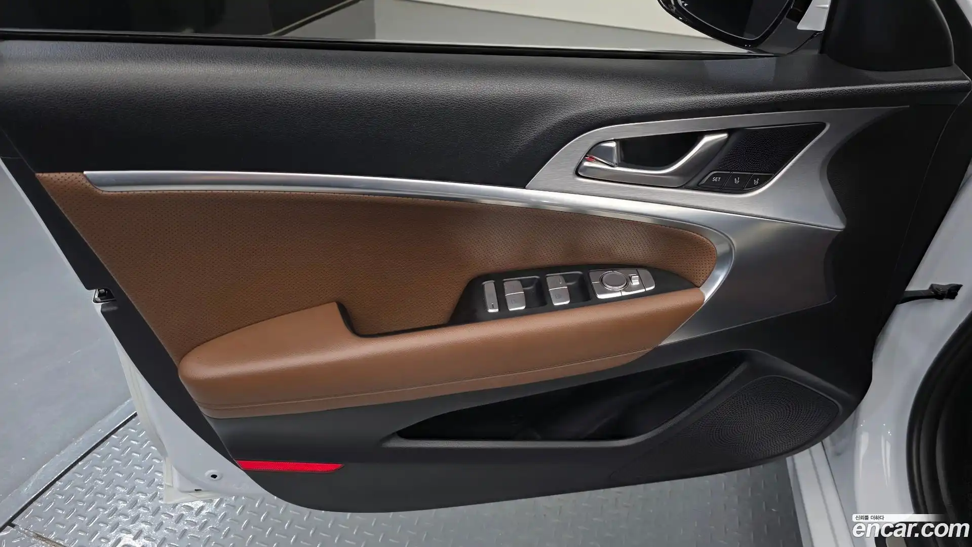 G70 Genesis 2018.4-INNER-034
