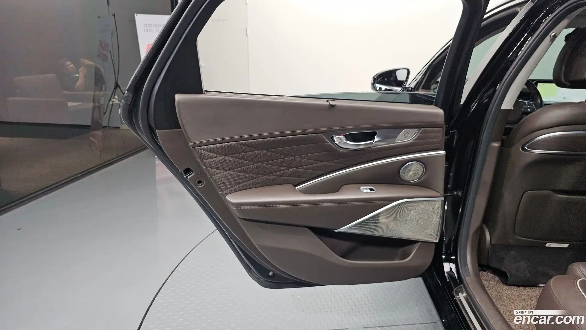 K9 Kia 2018.7-INNER-035