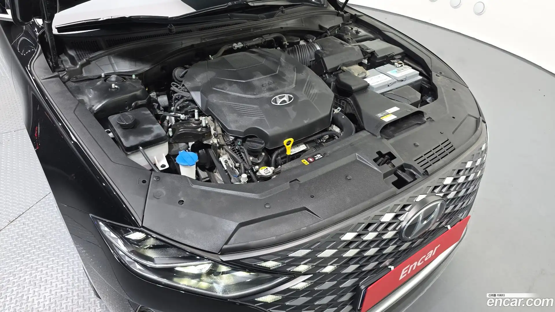 Grandeur Hyundai 2022.2-OUTER-006