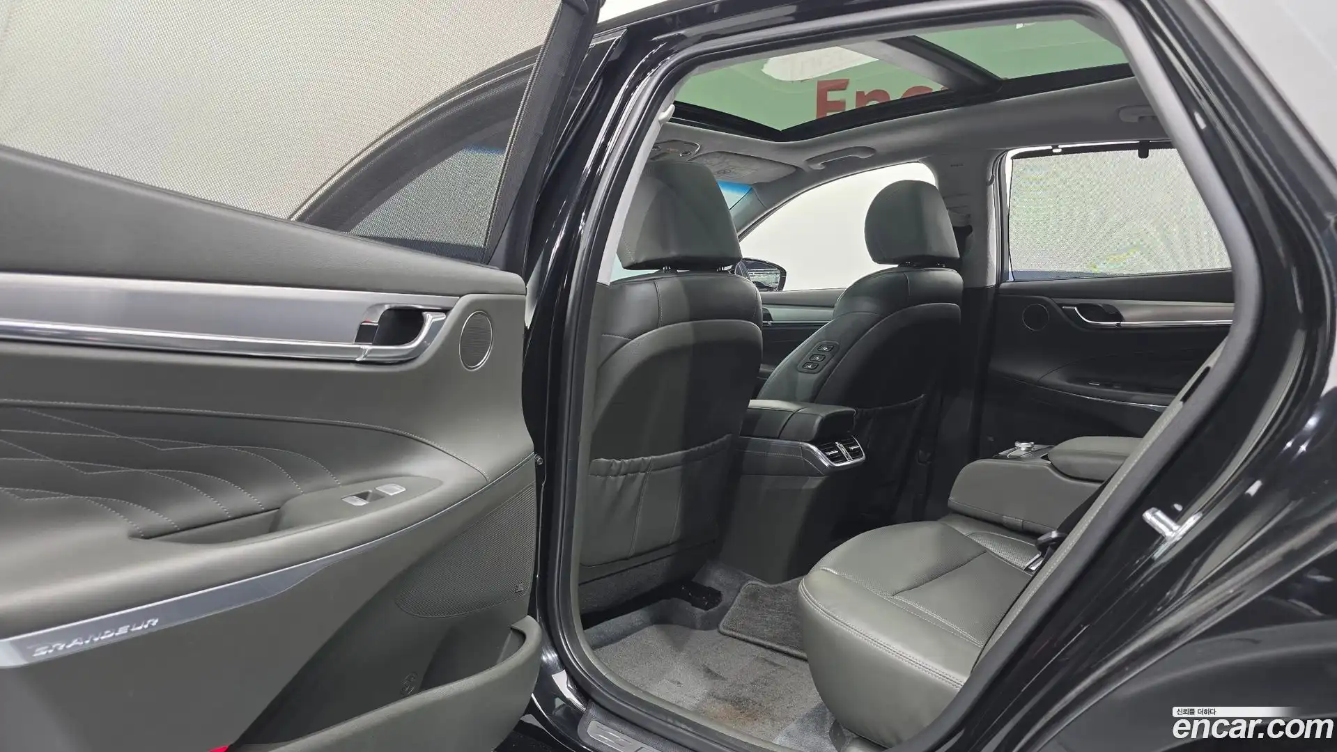 Grandeur Hyundai 2022.2-OPTION-022