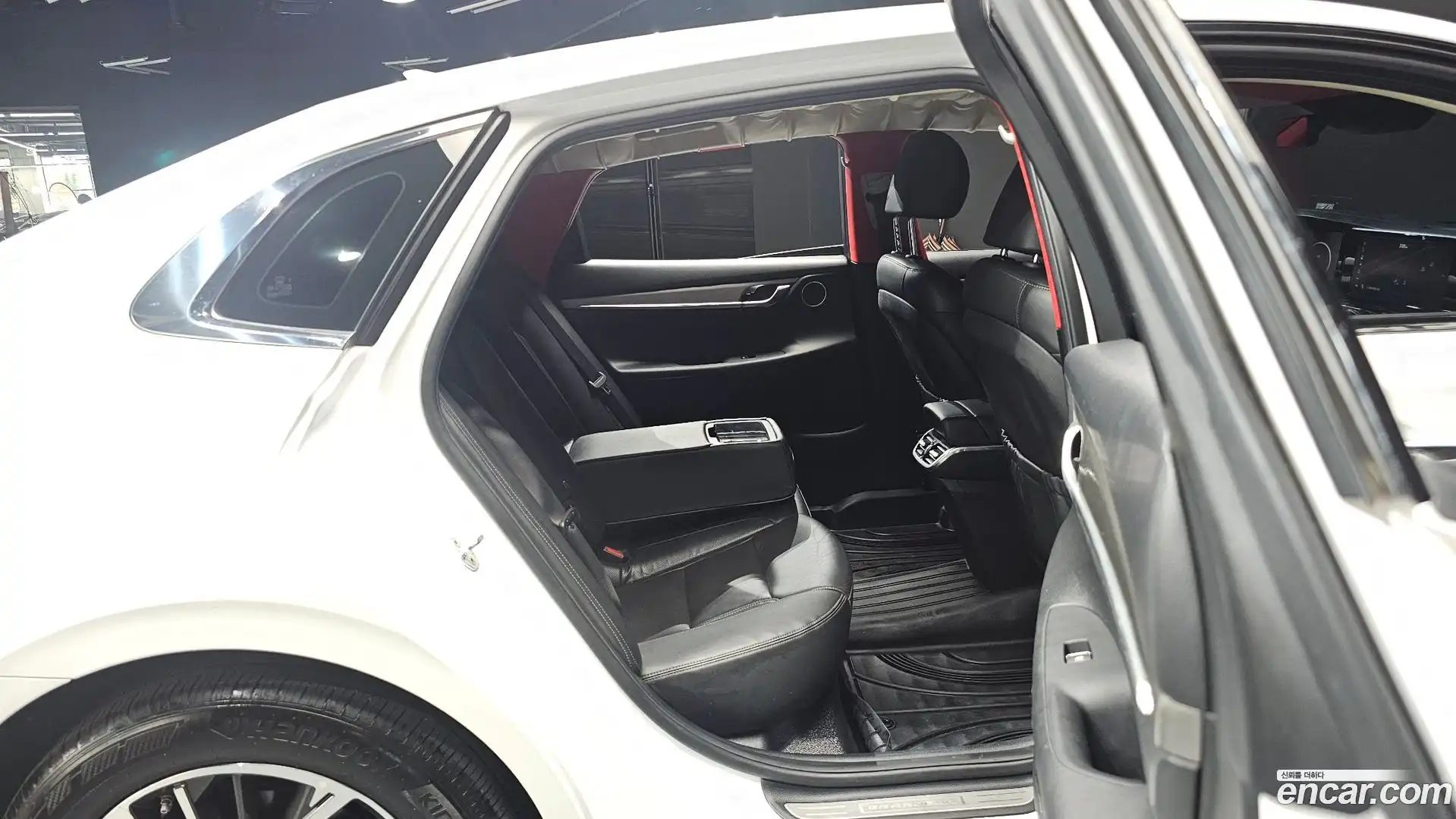 Grandeur Hyundai 2021.3-OPTION-015