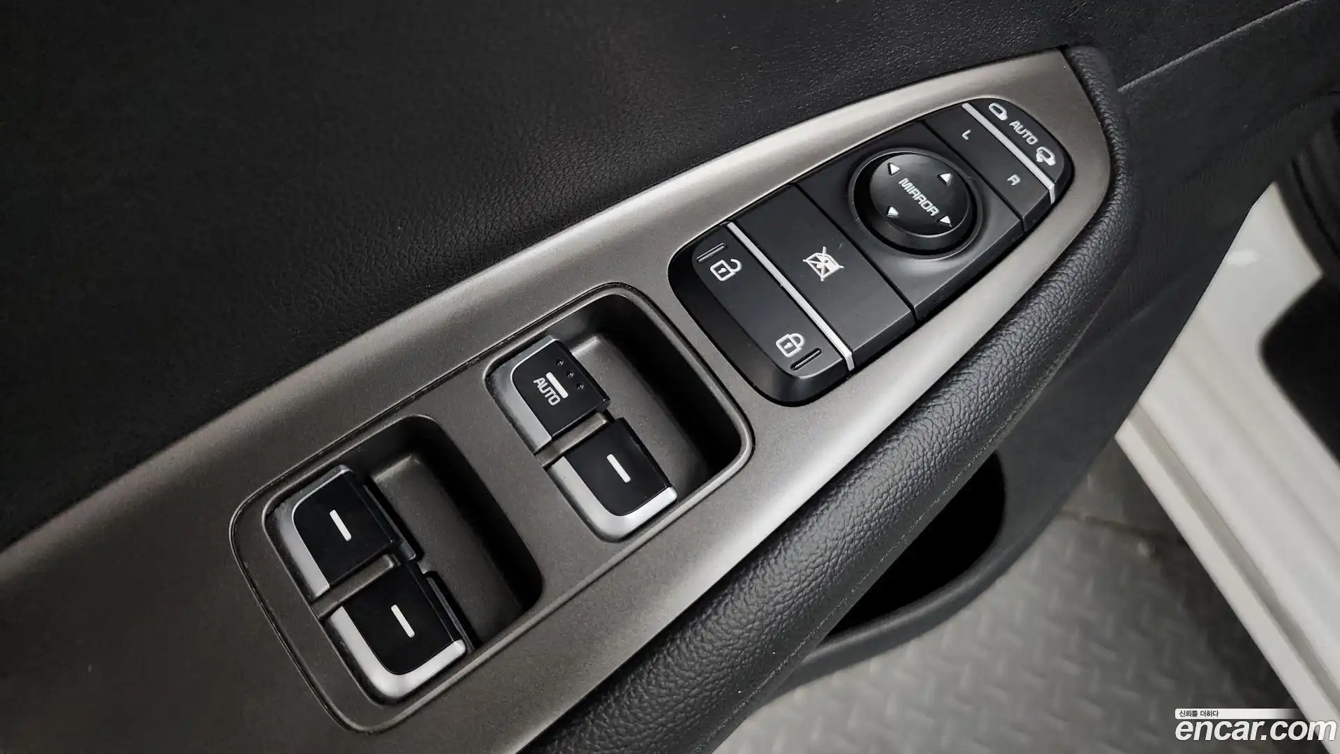 K5 Kia 2019.10-OPTION-040