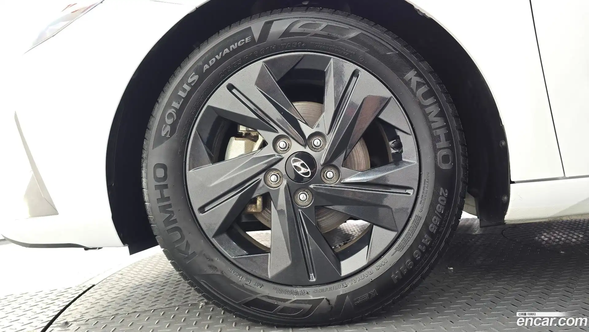 AVANTE Hyundai 2020.6-OUTER-005