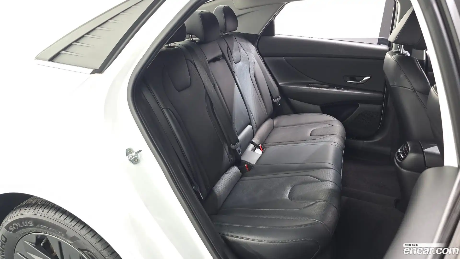 AVANTE Hyundai 2020.6-OPTION-016