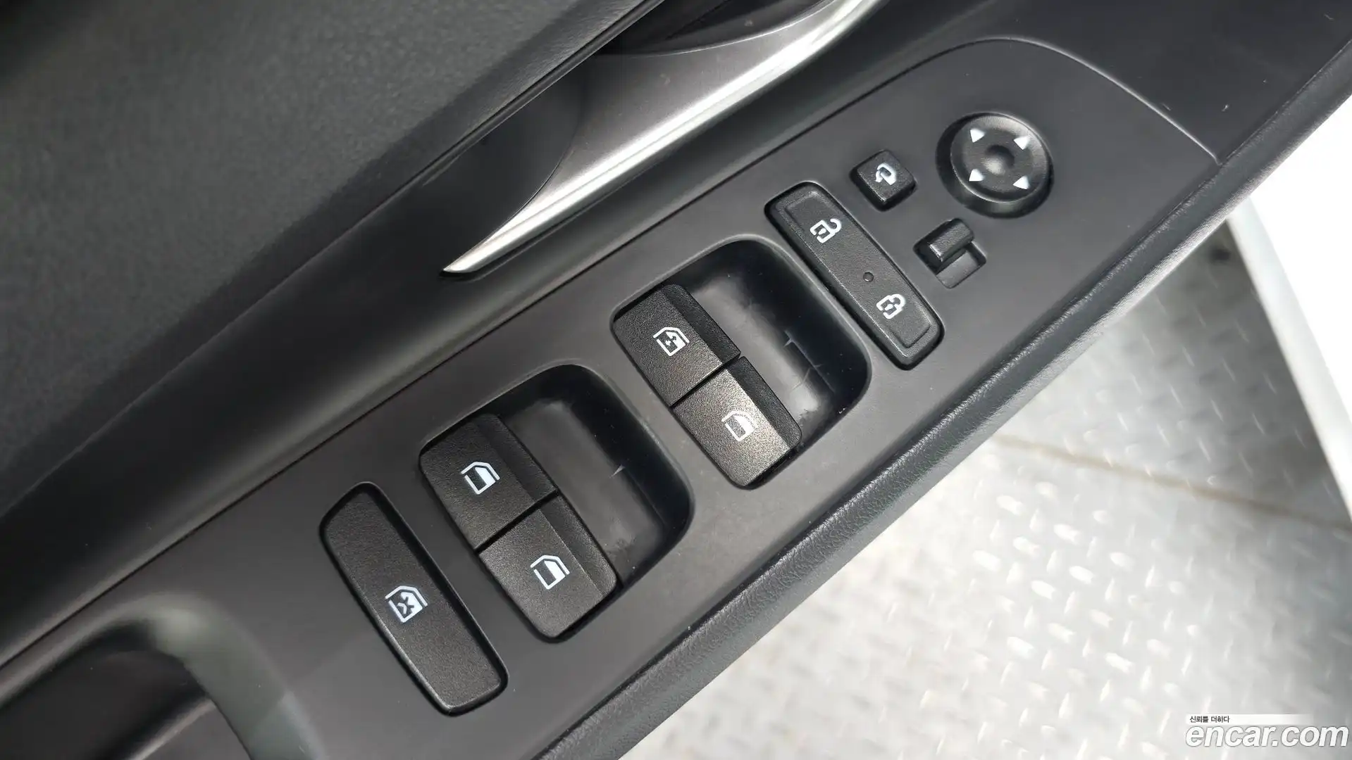 AVANTE Hyundai 2020.6-OPTION-040