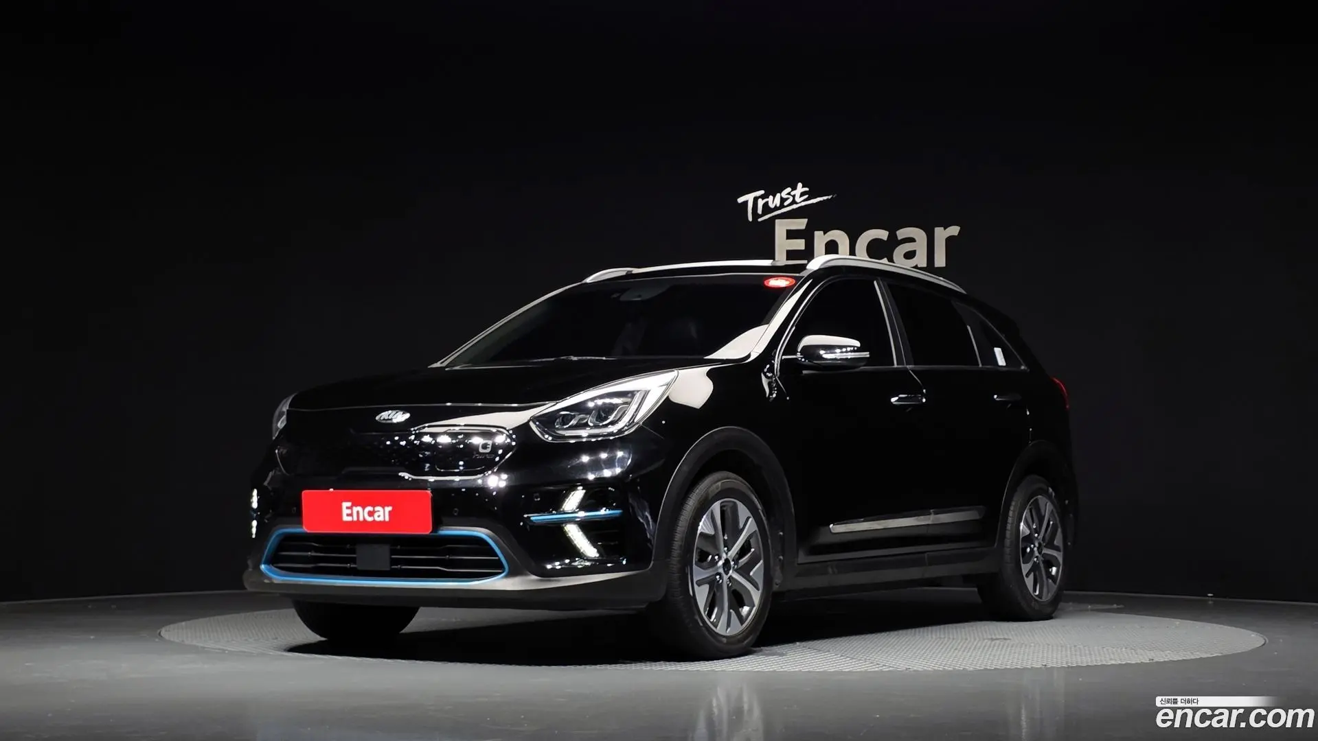 Main__Slider__Photo:Niro Kia 2020.5-0