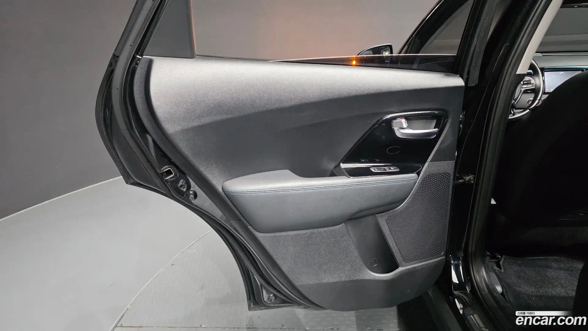 Niro Kia 2020.5-INNER-035