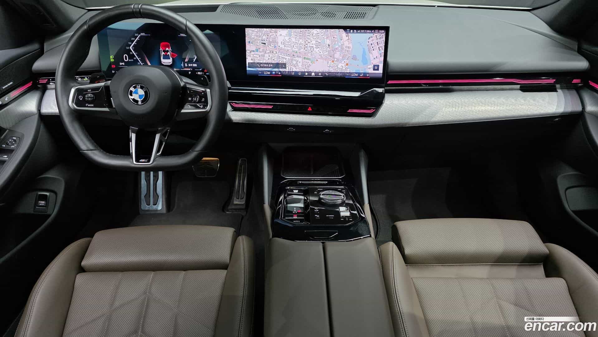 5-Series BMW 2024.6-INNER-007