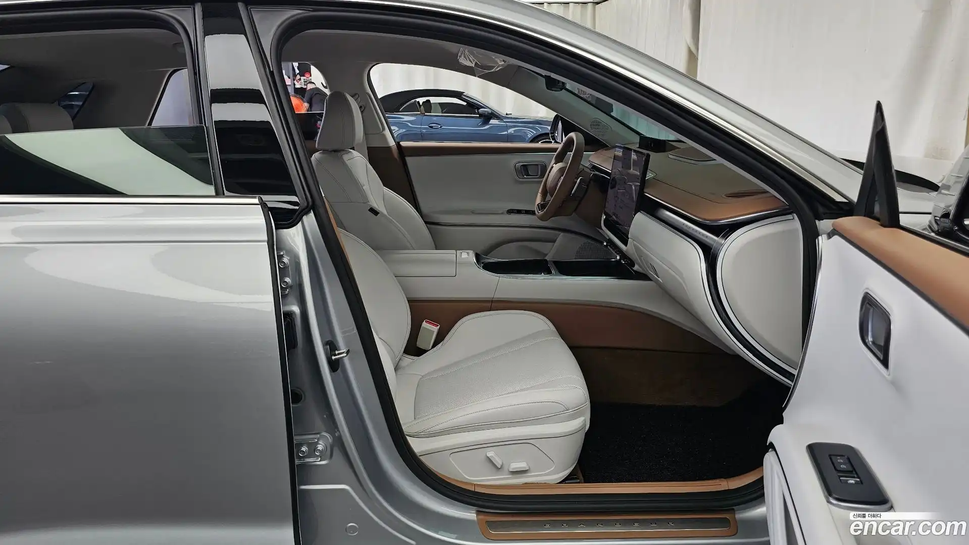 Grandeur Hyundai 2026.5-OPTION-015