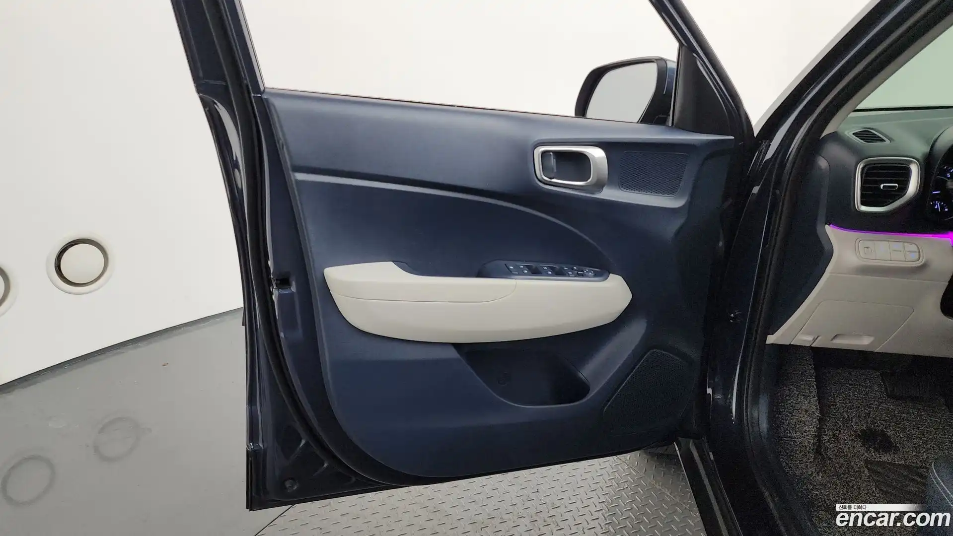 Venue Hyundai 2022.6-INNER-034