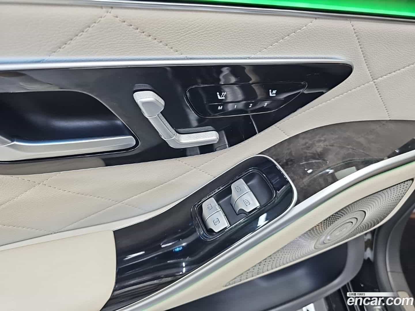 S-Class Mercedes-Benz 2021.6-OPTION-019