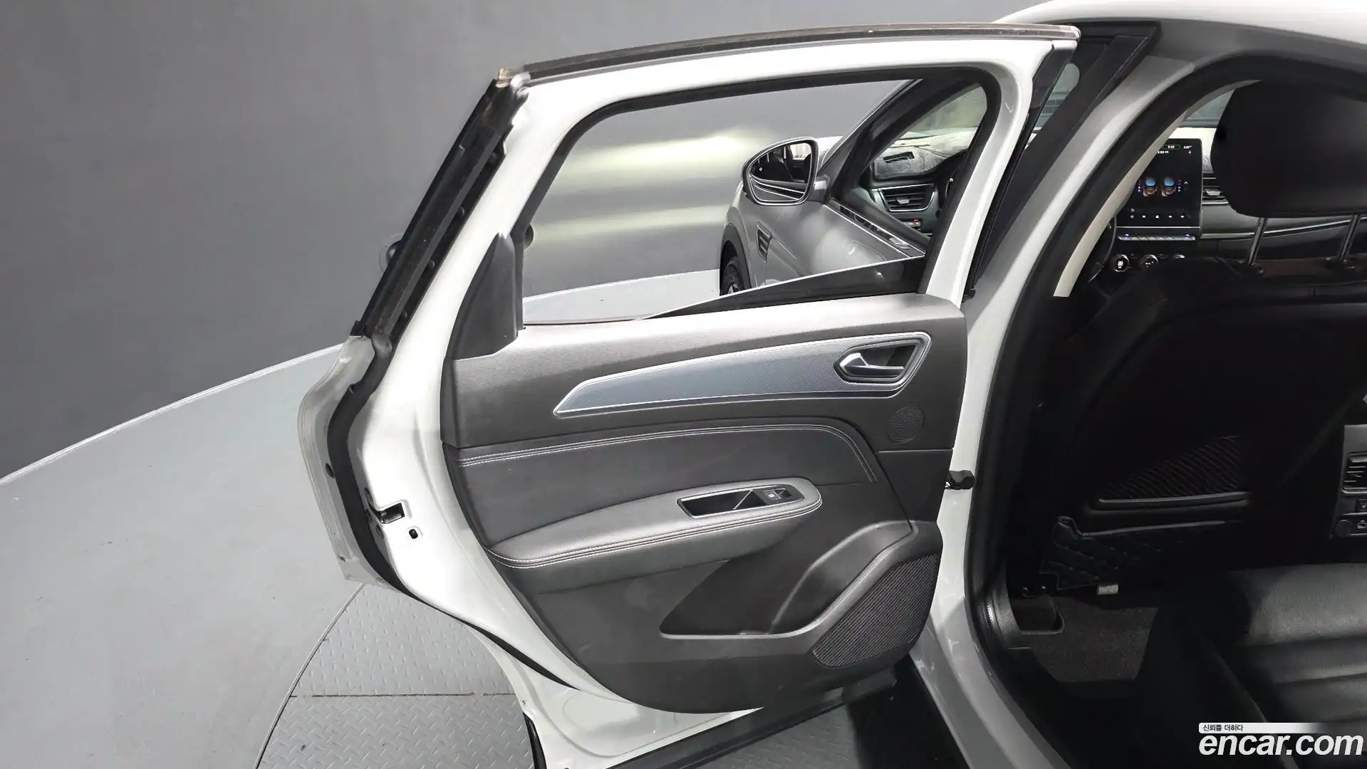 XM3 Renault Korea 2020.5-INNER-035