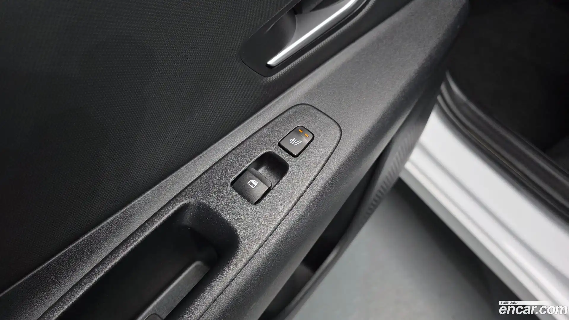AVANTE Hyundai 2021.10-OPTION-023
