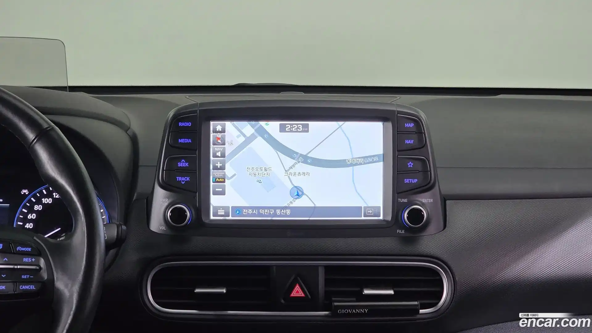 Kona Hyundai 2018.8-OPTION-021