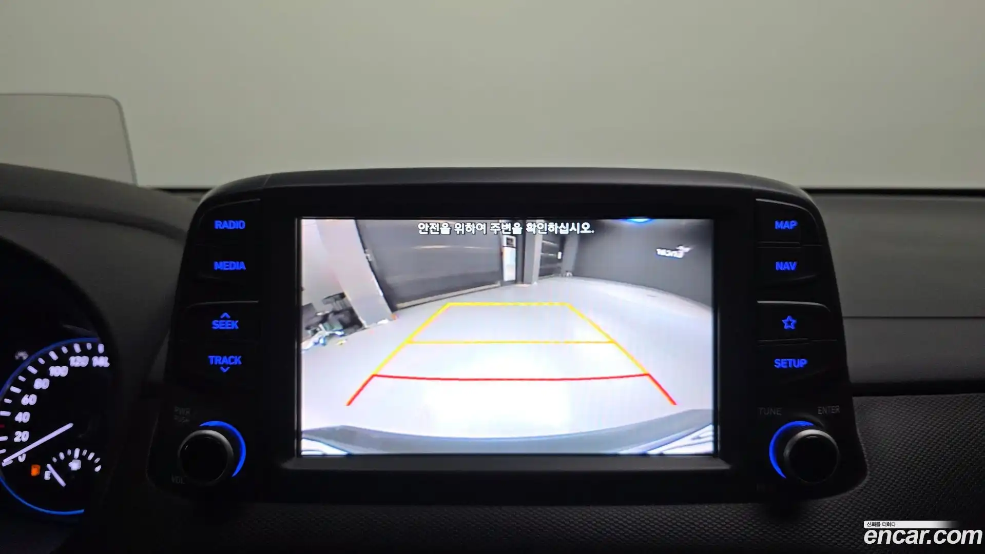 Kona Hyundai 2018.8-OPTION-022