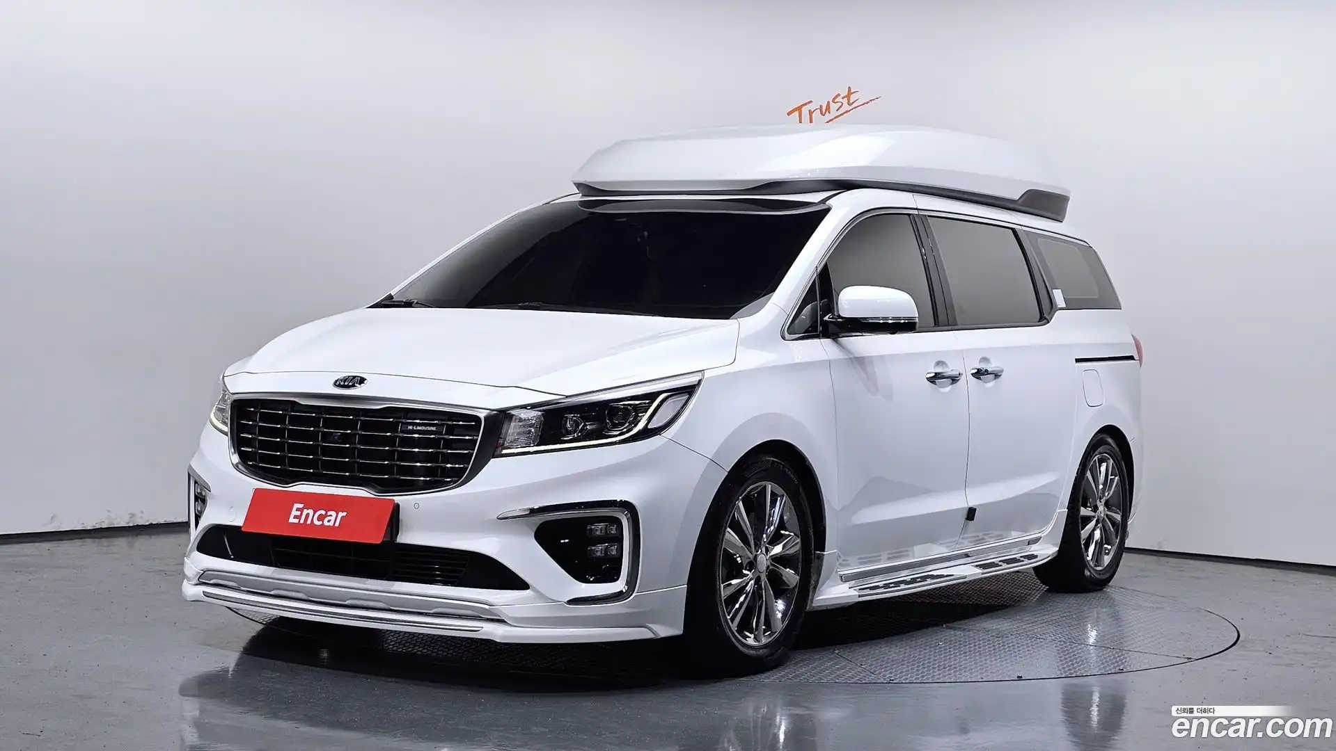 Canival Kia 2018.10-OUTER-001