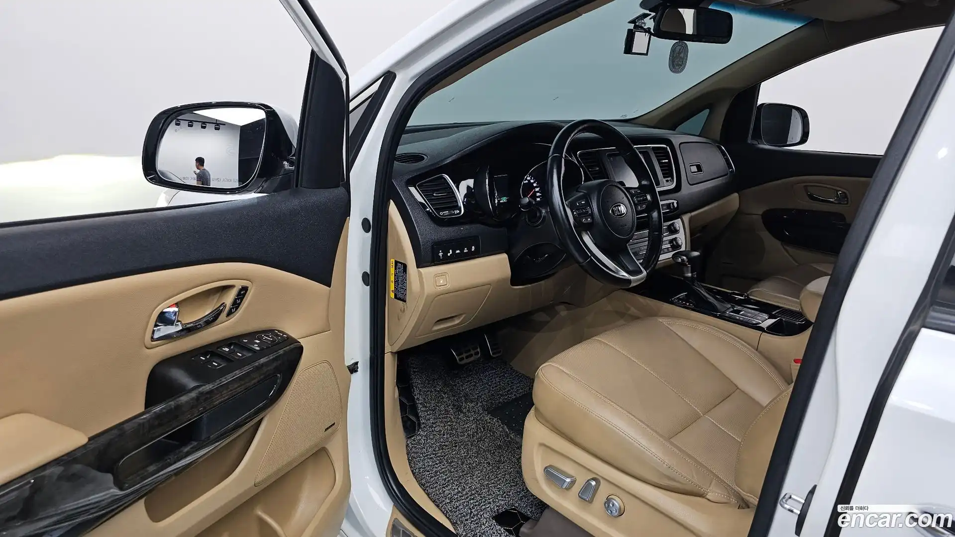 Canival Kia 2018.10-INNER-010