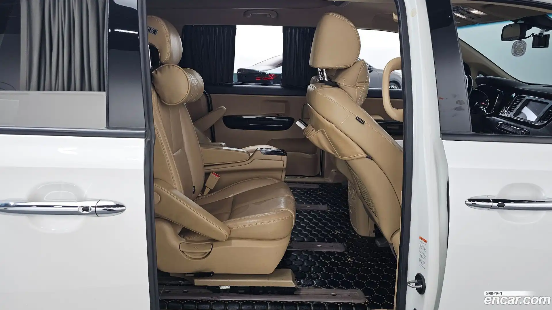 Canival Kia 2018.10-OPTION-015