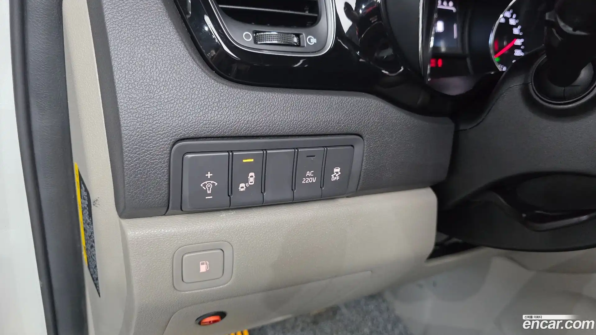 Canival Kia 2017.11-OPTION-016
