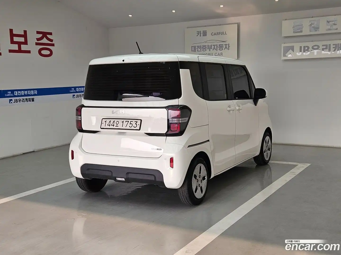 RAY Kia 2022.8-OPTION-017
