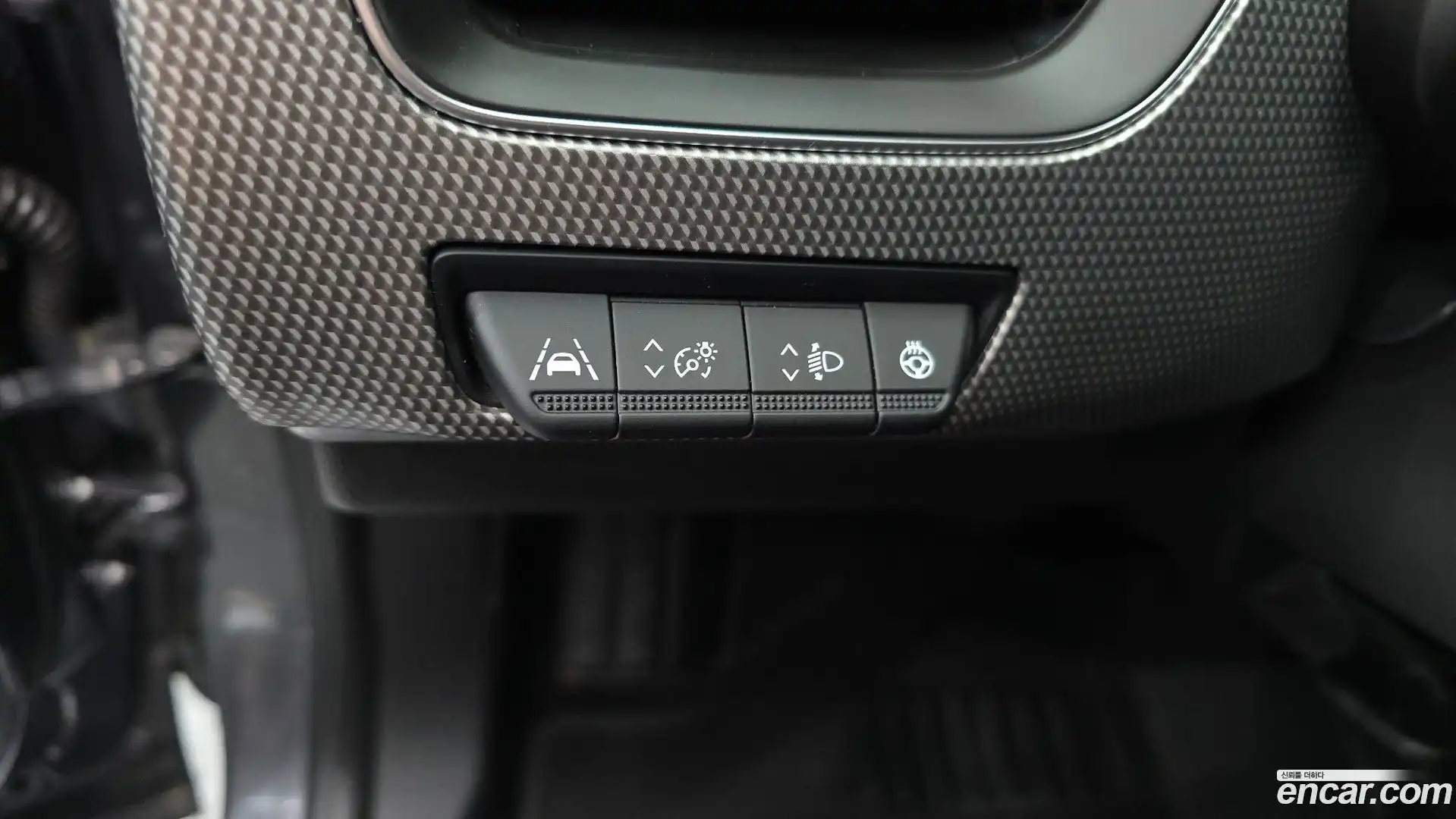 XM3 Renault Korea 2024.1-OPTION-042