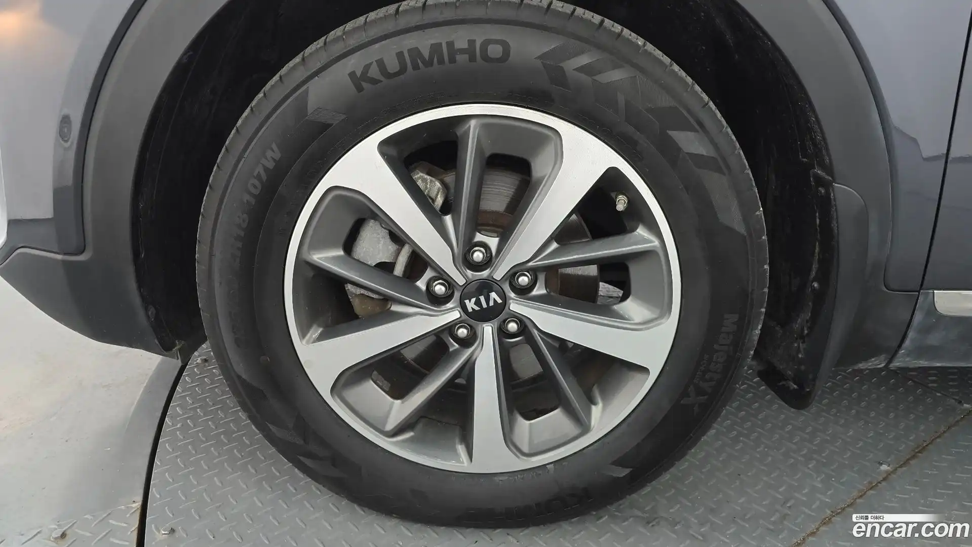Sorento Kia 2019.0-OUTER-005