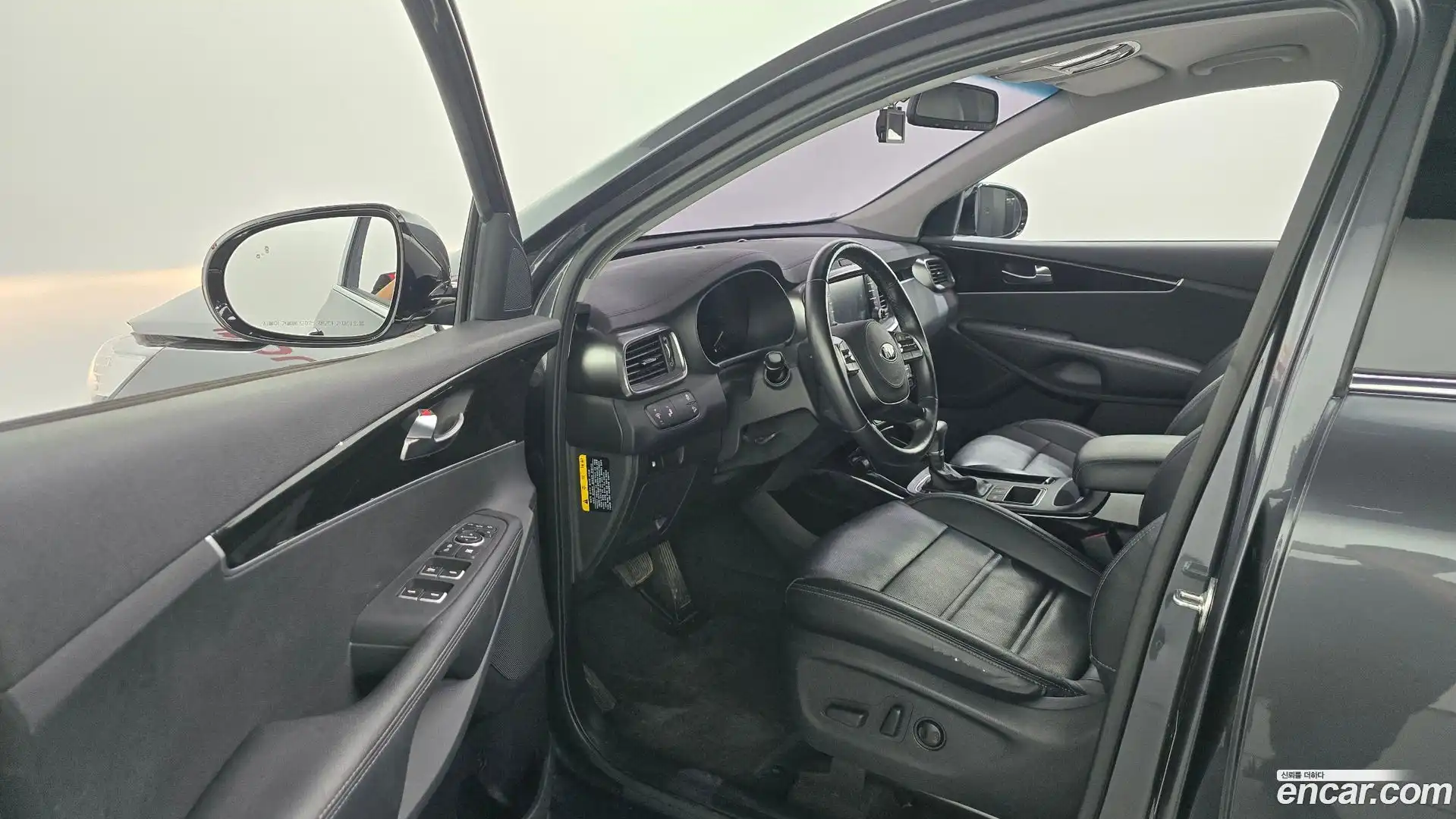 Sorento Kia 2019.0-INNER-010
