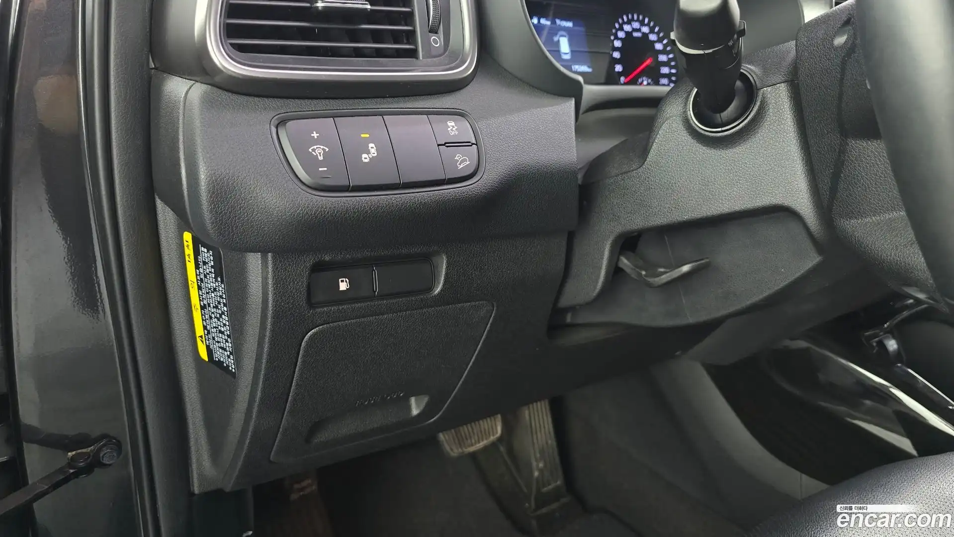 Sorento Kia 2019.0-OPTION-024