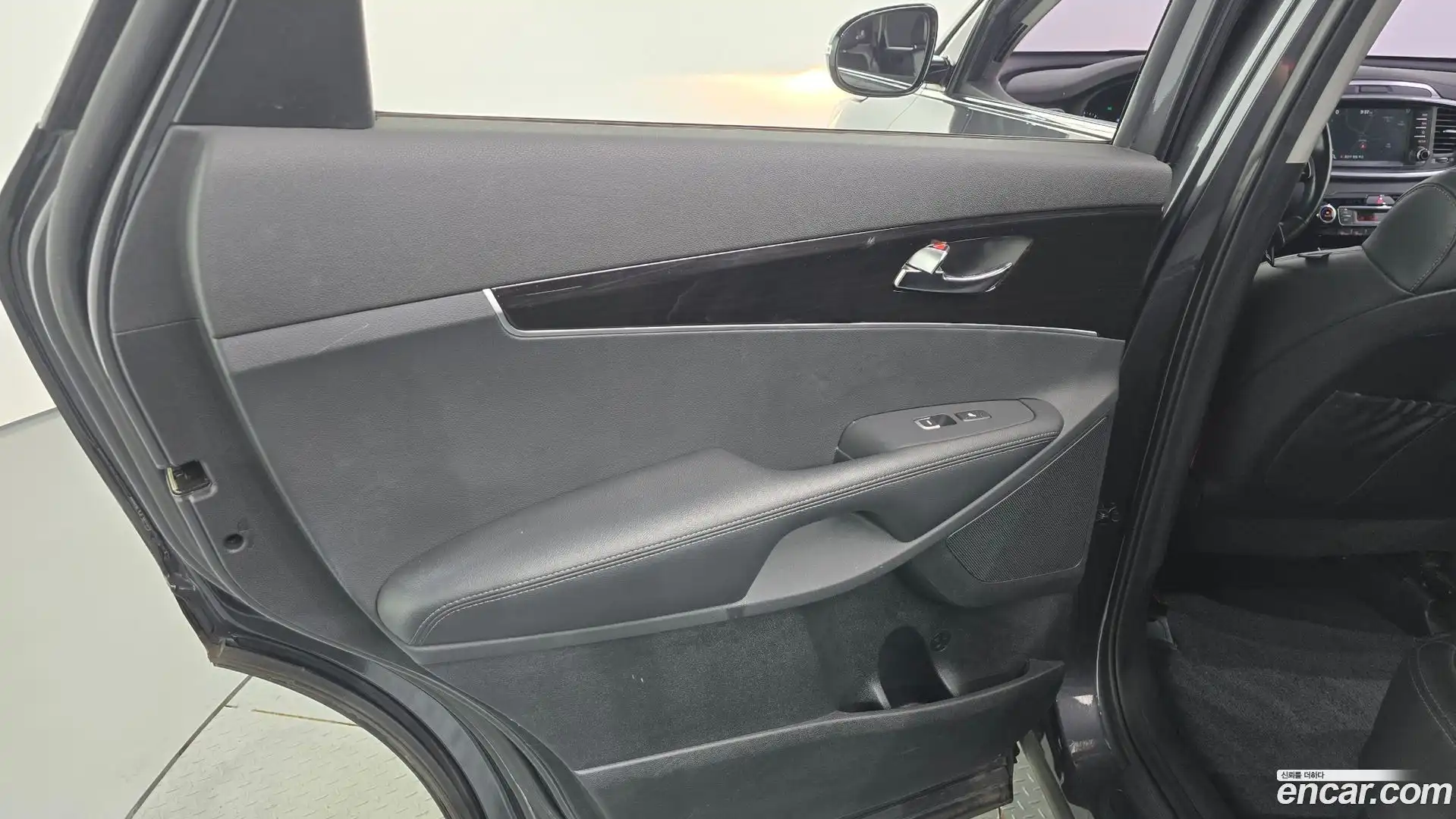 Sorento Kia 2019.0-INNER-035