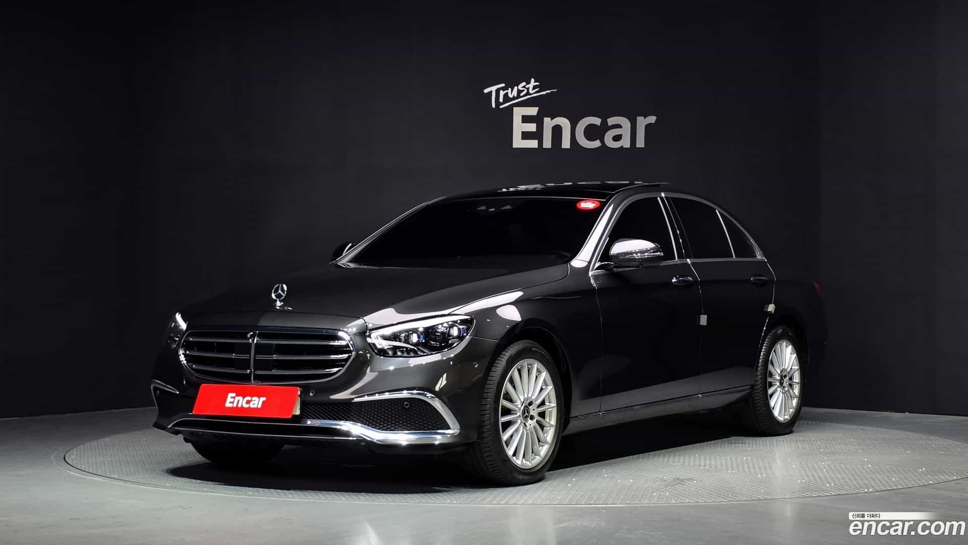 E-Class Mercedes-Benz 2023.4-OUTER-001
