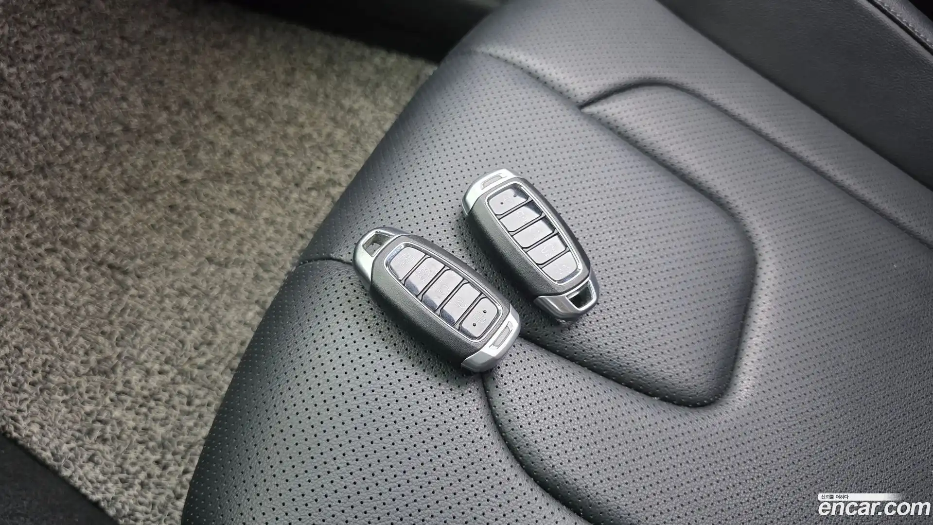 AVANTE Hyundai 2021.5-OPTION-023