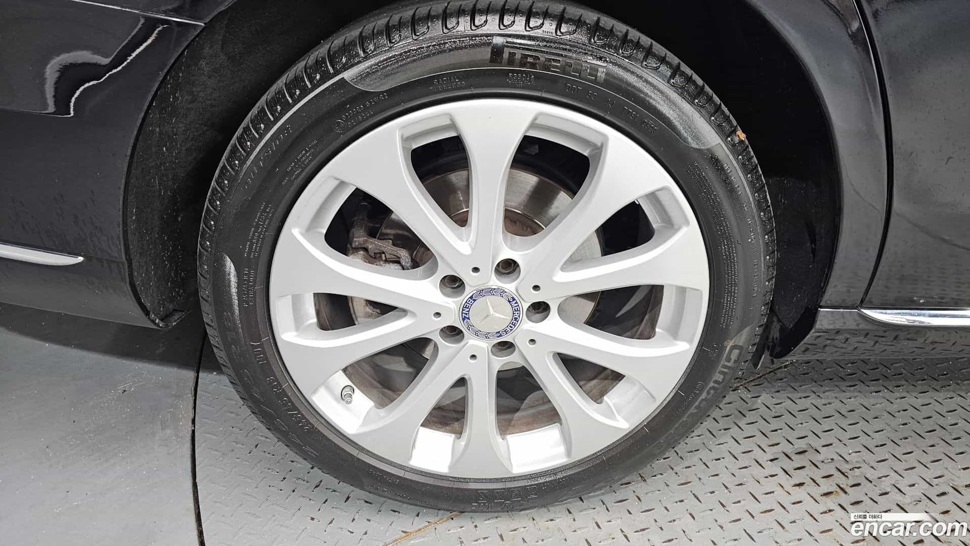 E-Class Mercedes-Benz 2016.6-OUTER-005