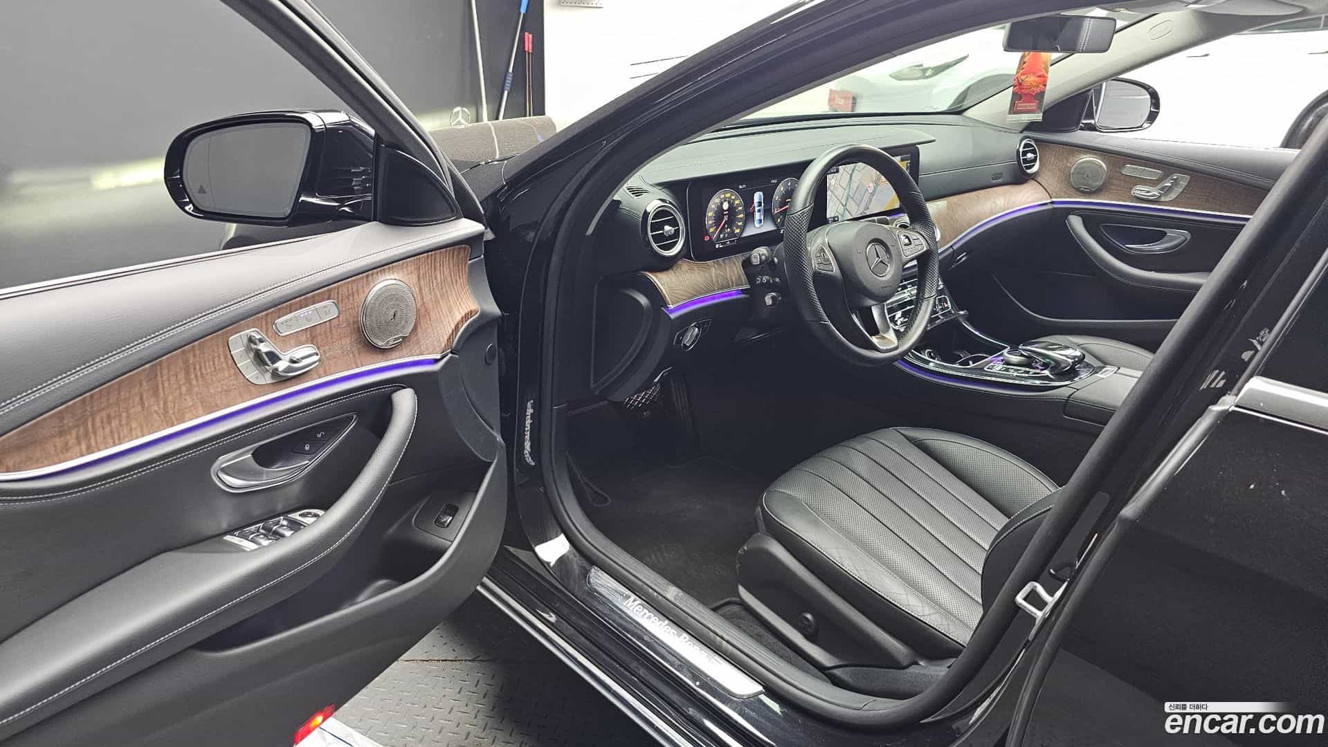 E-Class Mercedes-Benz 2016.6-INNER-010