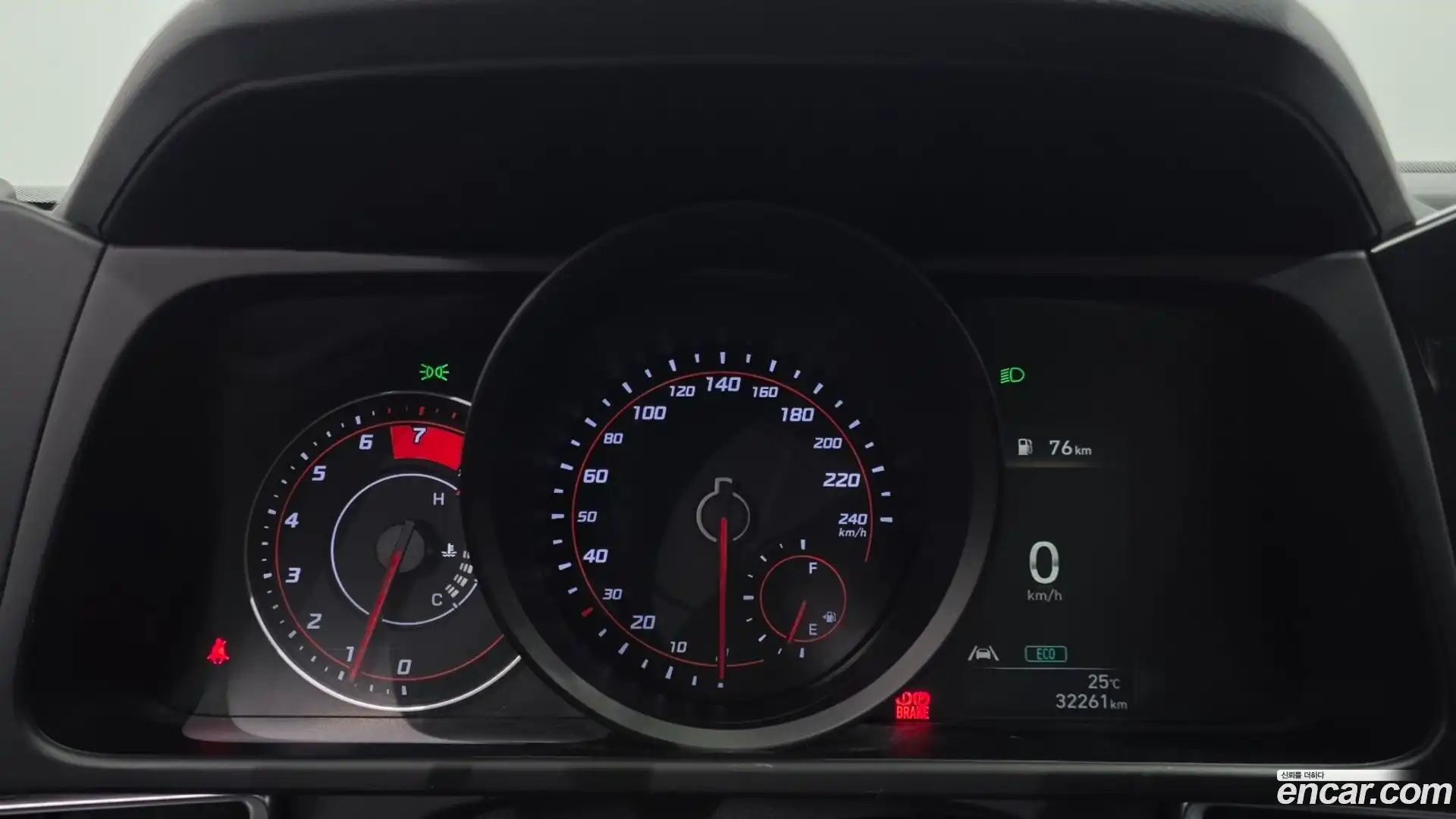 AVANTE Hyundai 2021.5-INNER-008