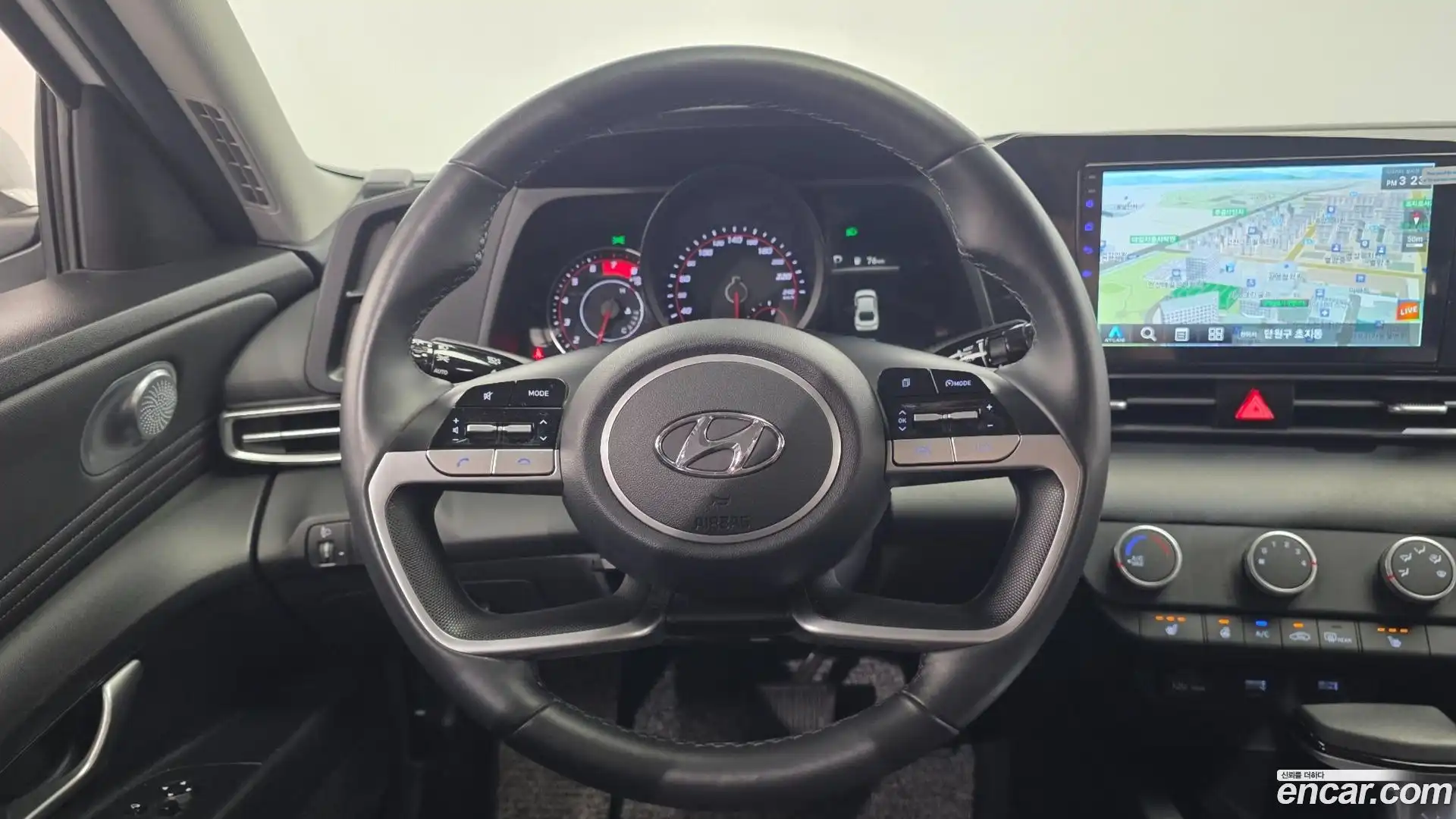 AVANTE Hyundai 2021.5-OPTION-018