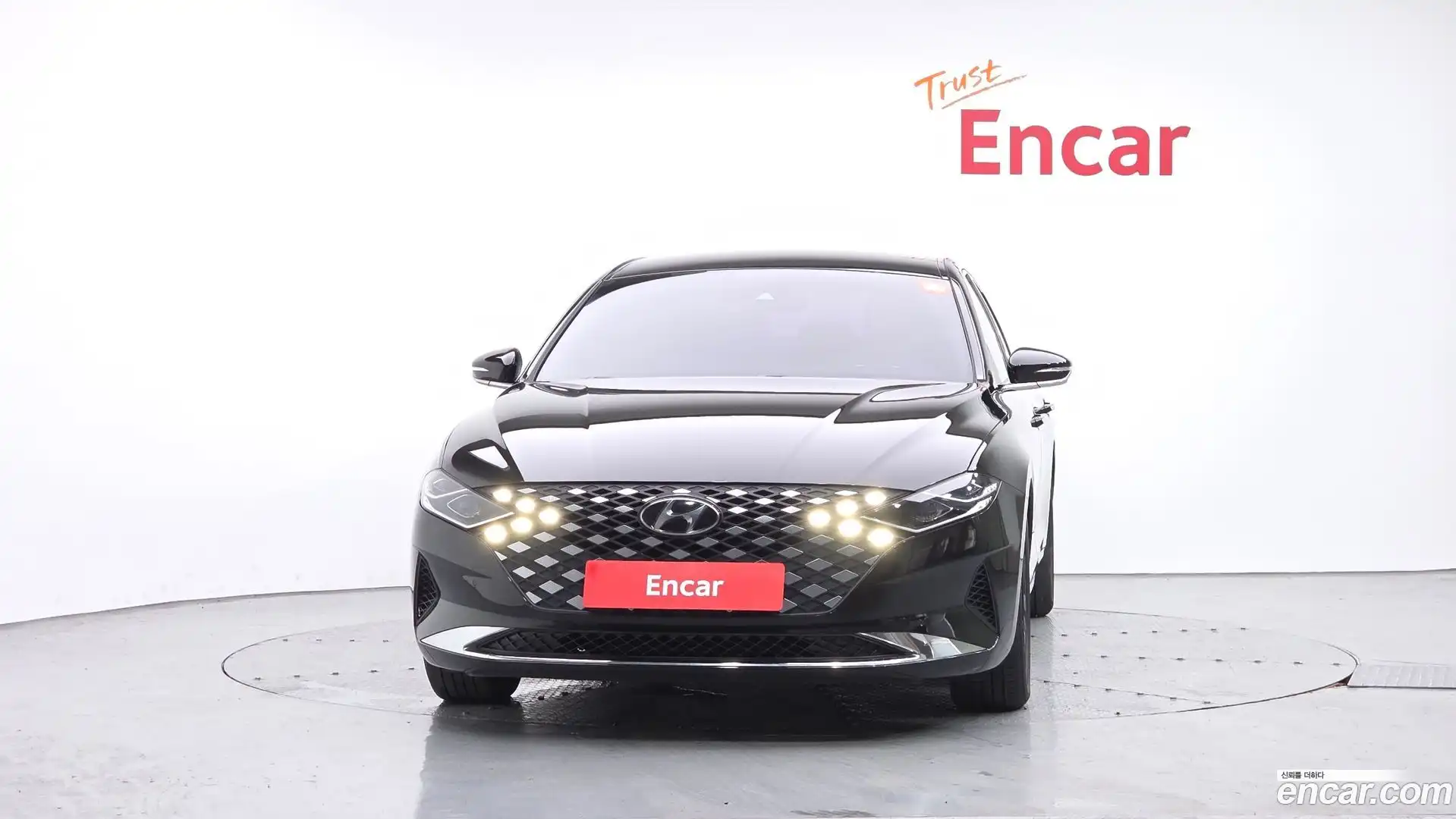 Grandeur Hyundai 2020.11-OUTER-003