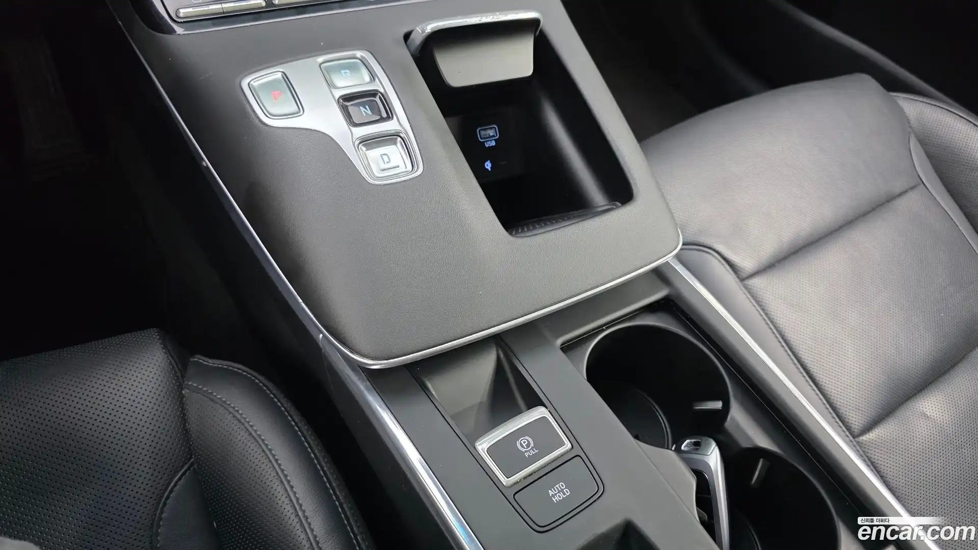 Grandeur Hyundai 2020.11-INNER-009