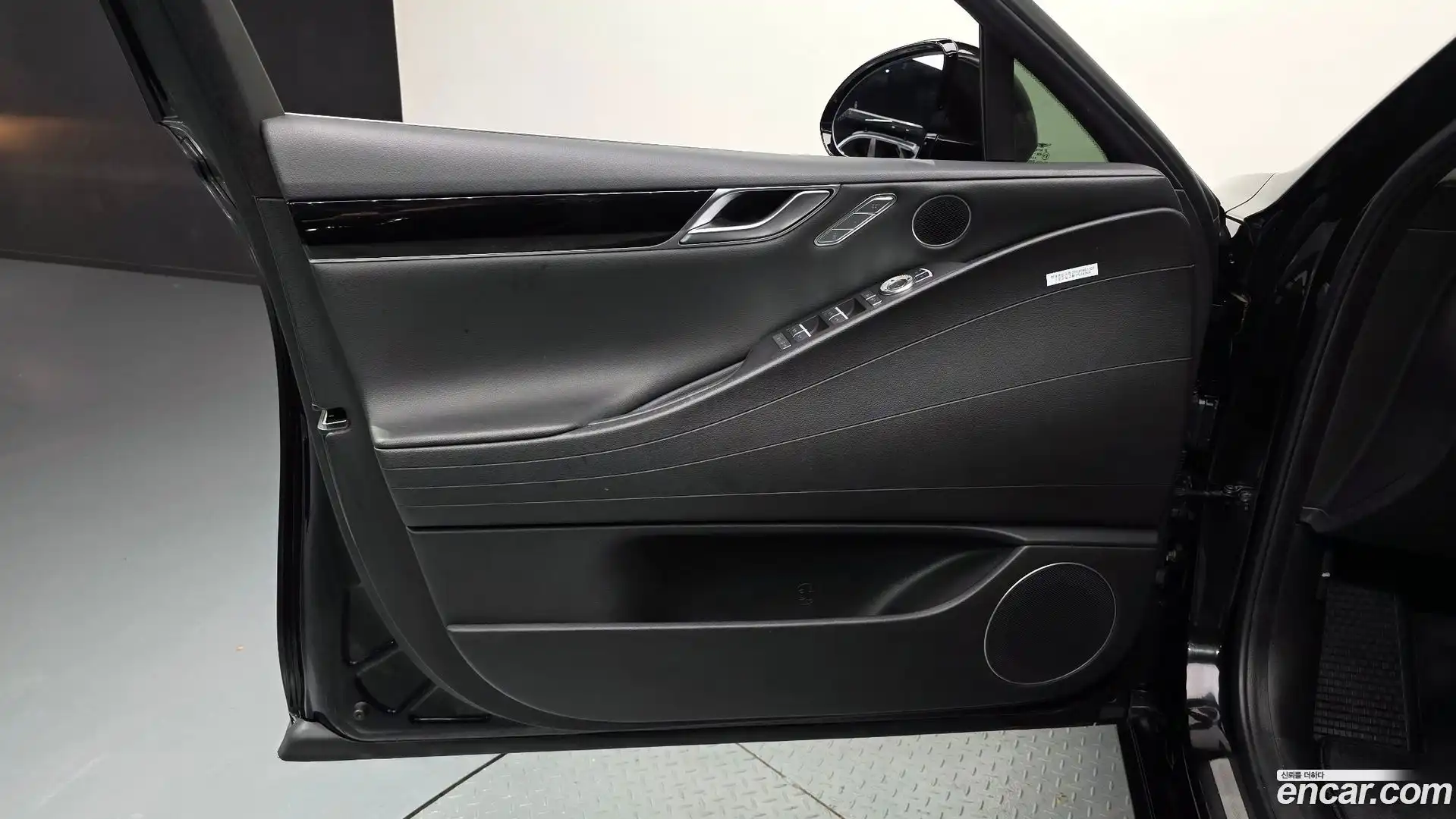 G80 Genesis 2021.7-INNER-034