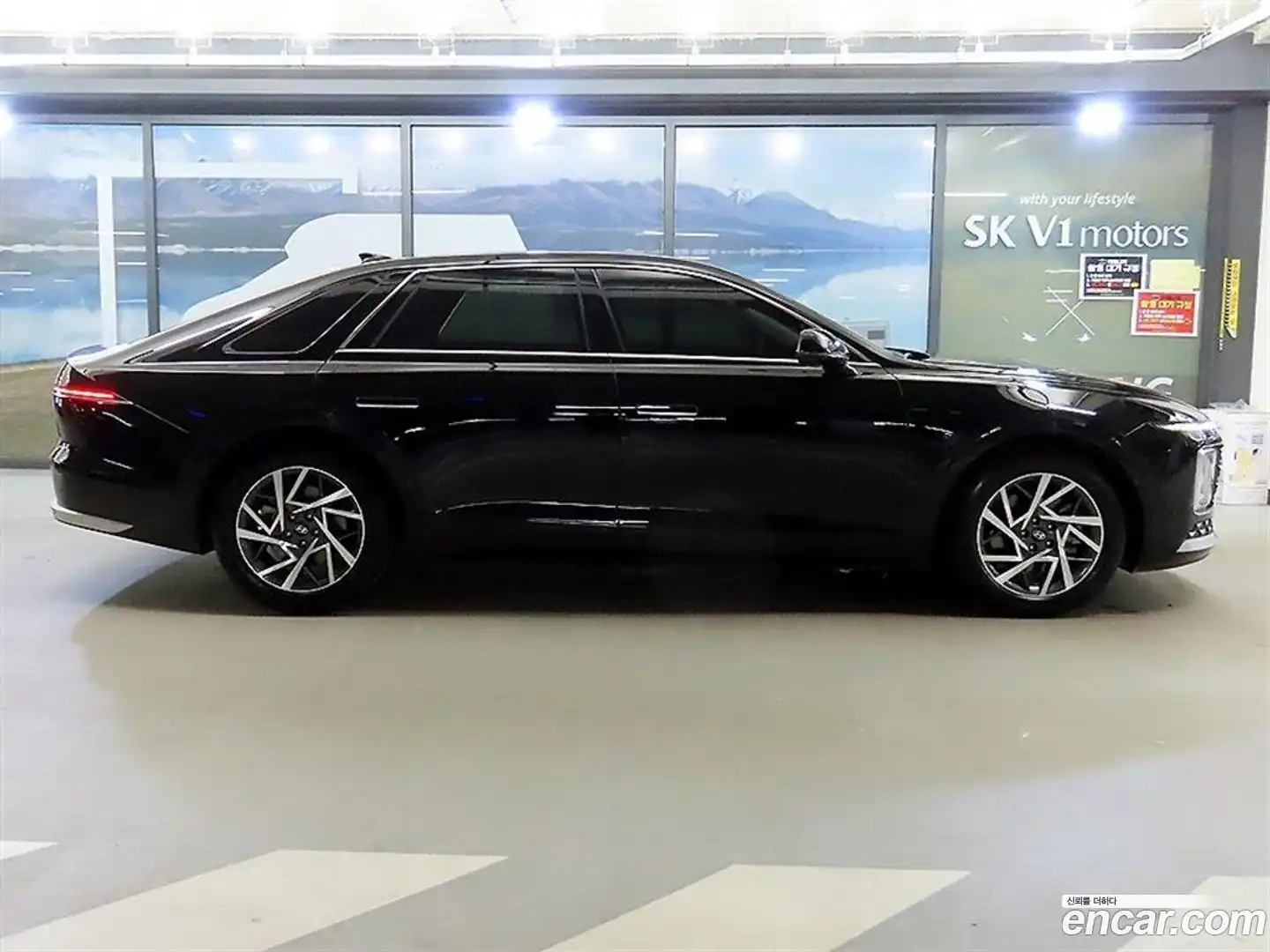 Grandeur Hyundai 2025.0-OUTER-003