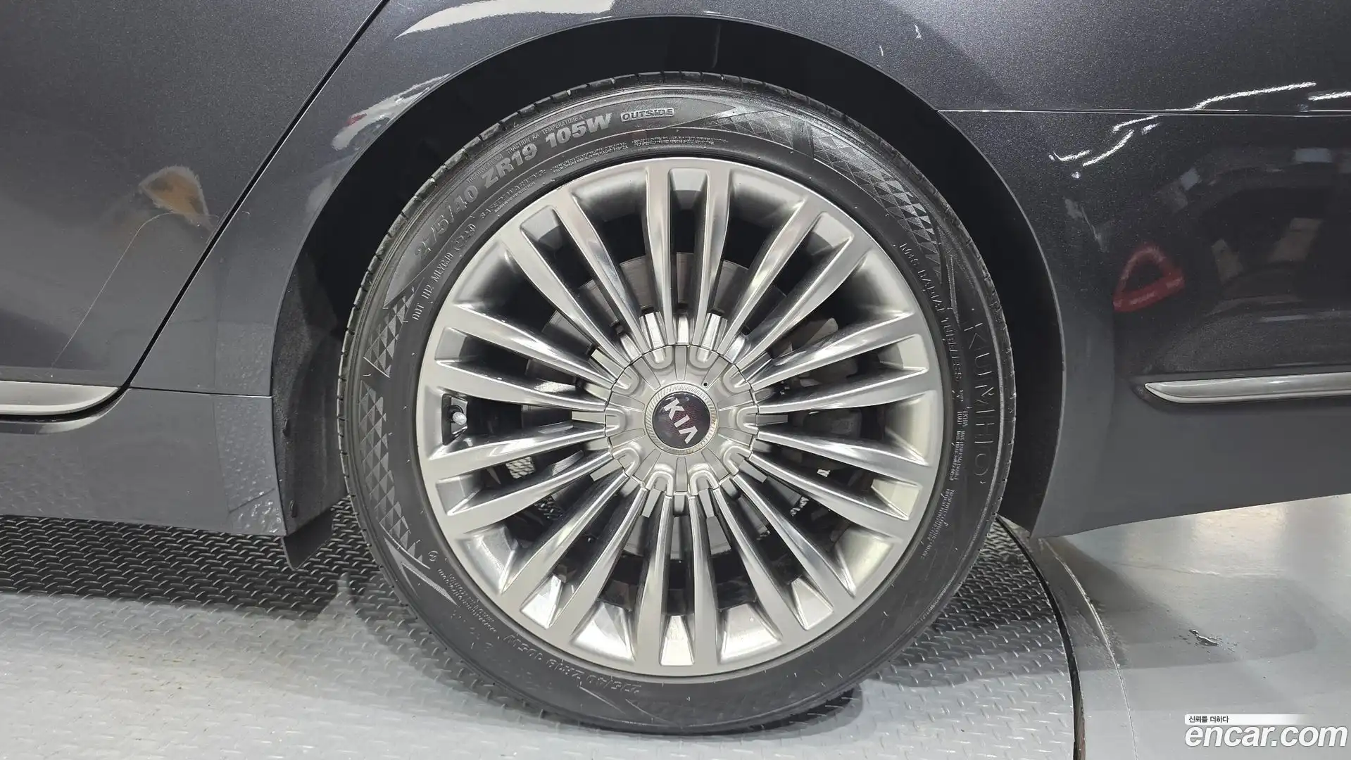 K9 Kia 2019.0-OUTER-031