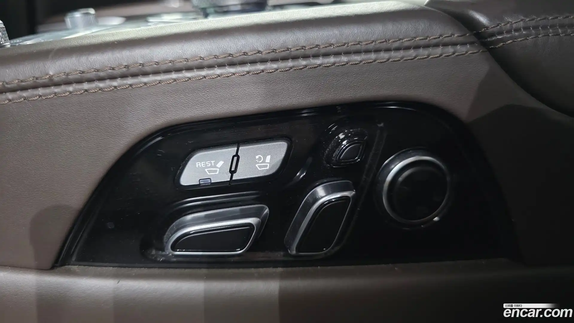 K9 Kia 2019.0-OPTION-046
