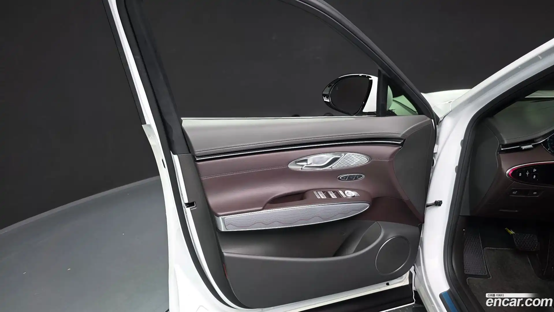 GV70 Genesis 2023.9-INNER-034