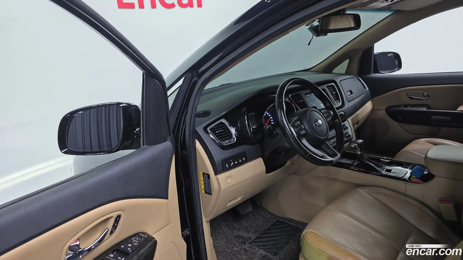 Canival Kia 2019.3-OPTION-015